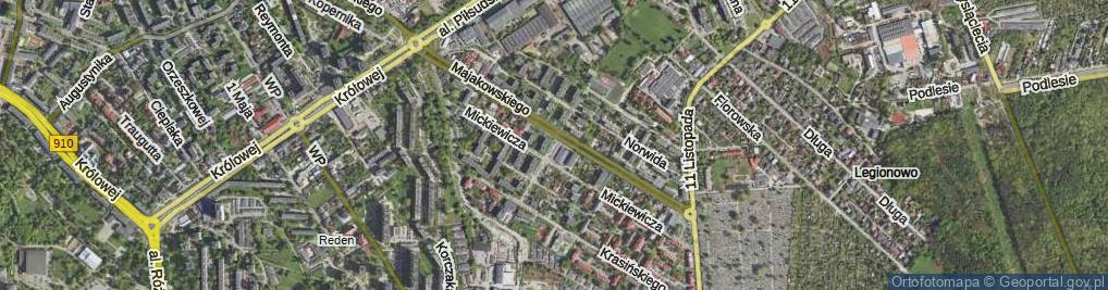 Zdjęcie satelitarne 6 Sierpnia ul.